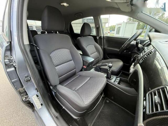 Cанг Йонг Korando, об'ємом двигуна 2 л та пробігом 179 тис. км за 8700 $, фото 12 на Automoto.ua