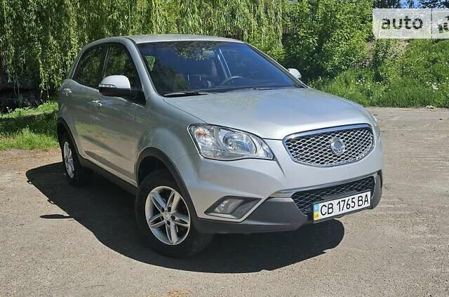 Cанг Йонг Korando, об'ємом двигуна 2 л та пробігом 118 тис. км за 8000 $, фото 1 на Automoto.ua