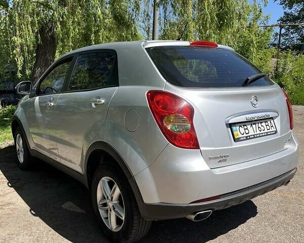 Cанг Йонг Korando, об'ємом двигуна 2 л та пробігом 118 тис. км за 8000 $, фото 5 на Automoto.ua