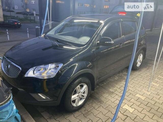 Cанг Йонг Korando, об'ємом двигуна 2 л та пробігом 84 тис. км за 9000 $, фото 1 на Automoto.ua