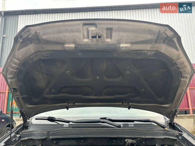 Серый Cанг Йонг Корандо, объемом двигателя 2 л и пробегом 168 тыс. км за 8700 $, фото 8 на Automoto.ua