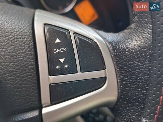 Сірий Cанг Йонг Korando, об'ємом двигуна 2 л та пробігом 180 тис. км за 9300 $, фото 24 на Automoto.ua