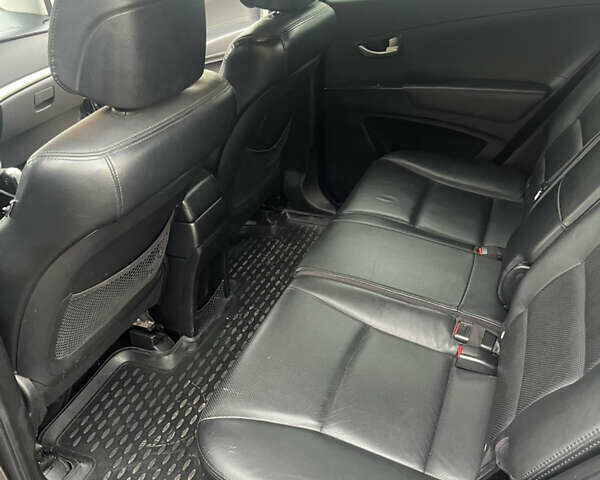 Сірий Cанг Йонг Korando, об'ємом двигуна 2 л та пробігом 80 тис. км за 10000 $, фото 16 на Automoto.ua