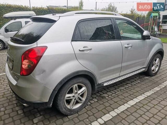 Сірий Cанг Йонг Korando, об'ємом двигуна 2 л та пробігом 153 тис. км за 8500 $, фото 2 на Automoto.ua