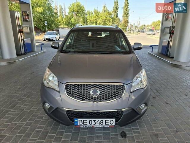 Сірий Cанг Йонг Korando, об'ємом двигуна 2 л та пробігом 180 тис. км за 9300 $, фото 2 на Automoto.ua