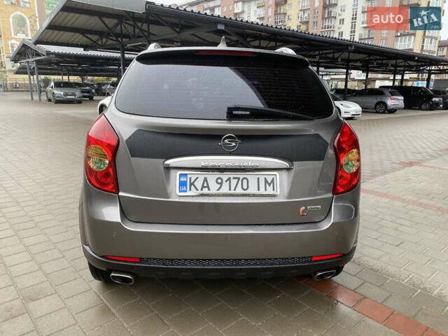 Cанг Йонг Korando 2011 у Житомирі на Automoto.ua Сірий Cанг Йонг Korando, об'ємом двигуна 2 л та пробігом 219 тис. км за 7700 $, фото 3 на Automoto.ua