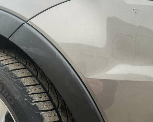 Сірий Cанг Йонг Korando, об'ємом двигуна 2 л та пробігом 80 тис. км за 10000 $, фото 10 на Automoto.ua