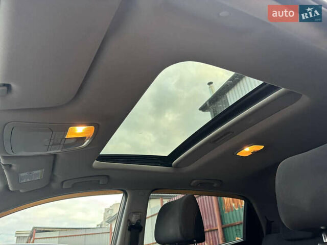 Серый Cанг Йонг Корандо, объемом двигателя 2 л и пробегом 168 тыс. км за 8700 $, фото 20 на Automoto.ua