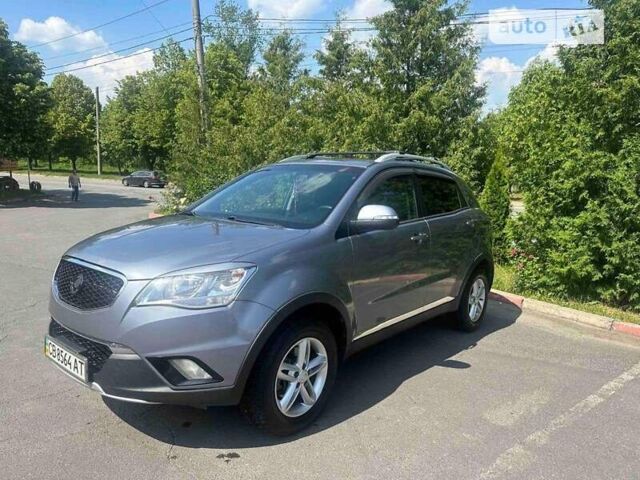 Сірий Cанг Йонг Korando, об'ємом двигуна 2 л та пробігом 181 тис. км за 7500 $, фото 5 на Automoto.ua