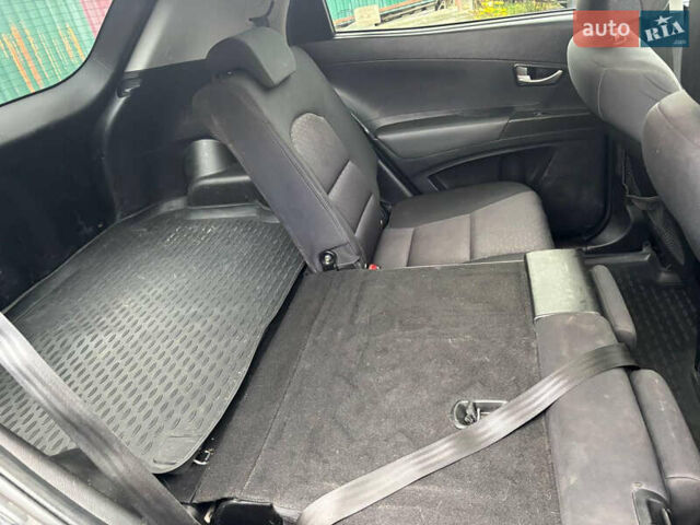 Серый Cанг Йонг Корандо, объемом двигателя 2 л и пробегом 168 тыс. км за 8700 $, фото 15 на Automoto.ua