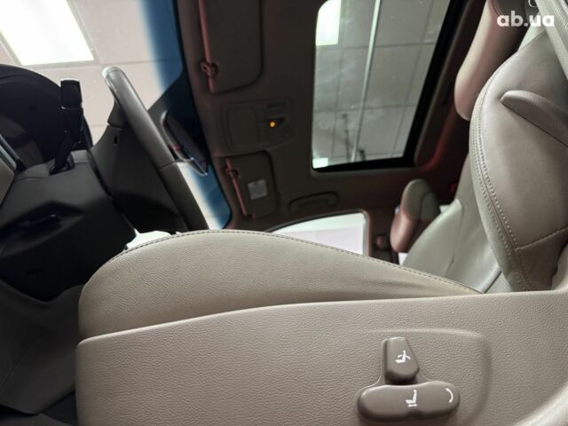 Сірий Cанг Йонг Korando, об'ємом двигуна 0 л та пробігом 132 тис. км за 8300 $, фото 8 на Automoto.ua