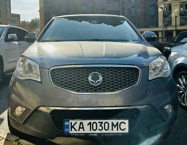 Сірий Cанг Йонг Korando, об'ємом двигуна 2 л та пробігом 270 тис. км за 7400 $, фото 1 на Automoto.ua