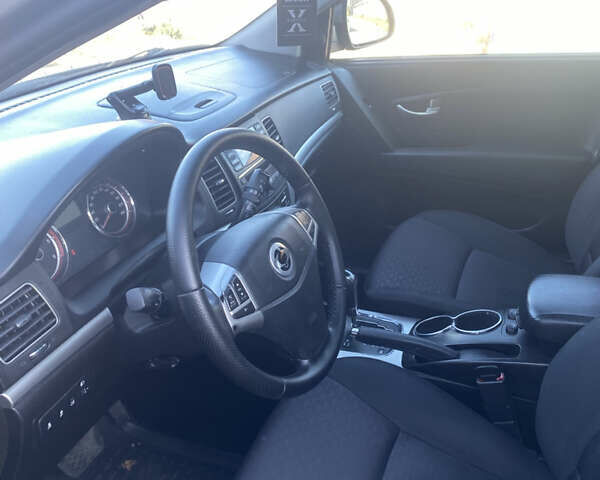 Серый Cанг Йонг Корандо, объемом двигателя 2 л и пробегом 168 тыс. км за 8700 $, фото 22 на Automoto.ua