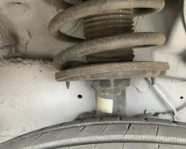 Сірий Cанг Йонг Korando, об'ємом двигуна 2 л та пробігом 337 тис. км за 7000 $, фото 38 на Automoto.ua