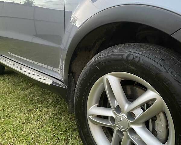 Сірий Cанг Йонг Korando, об'ємом двигуна 2 л та пробігом 177 тис. км за 8900 $, фото 14 на Automoto.ua
