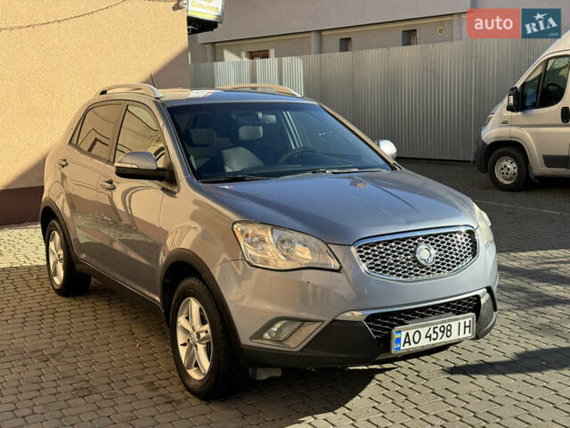 Серый Cанг Йонг Корандо, объемом двигателя 2 л и пробегом 163 тыс. км за 8000 $, фото 10 на Automoto.ua