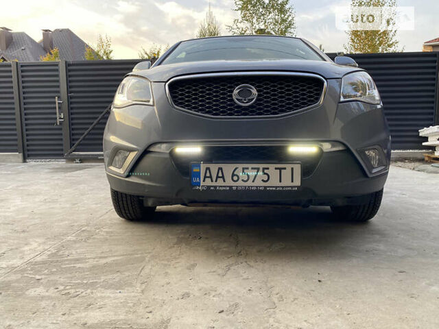 Сірий Cанг Йонг Korando, об'ємом двигуна 2 л та пробігом 124 тис. км за 9790 $, фото 37 на Automoto.ua