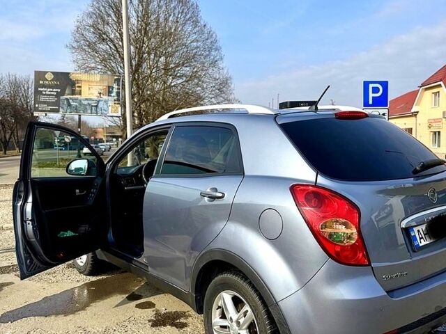 Cанг Йонг Korando 2012 у Ужгороді на Automoto.ua Сірий Cанг Йонг Korando, об'ємом двигуна 2 л та пробігом 162 тис. км за 9000 $, фото 6 на Automoto.ua