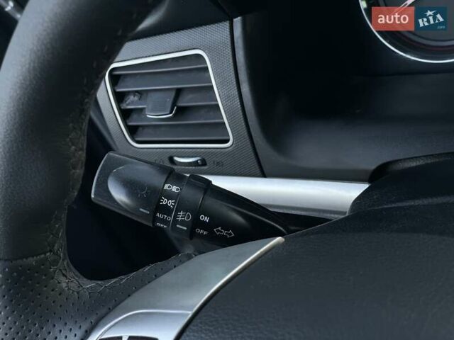 Cанг Йонг Korando 2012 у Києві на Automoto.ua Сірий Cанг Йонг Korando, об'ємом двигуна 2 л та пробігом 235 тис. км за 7990 $, фото 30 на Automoto.ua