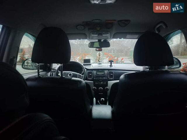 Серый Cанг Йонг Корандо, объемом двигателя 2 л и пробегом 144 тыс. км за 8000 $, фото 19 на Automoto.ua