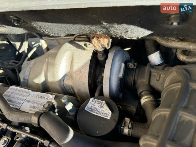 Серый Cанг Йонг Корандо, объемом двигателя 2 л и пробегом 163 тыс. км за 8000 $, фото 29 на Automoto.ua