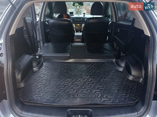 Серый Cанг Йонг Корандо, объемом двигателя 2 л и пробегом 144 тыс. км за 8000 $, фото 24 на Automoto.ua