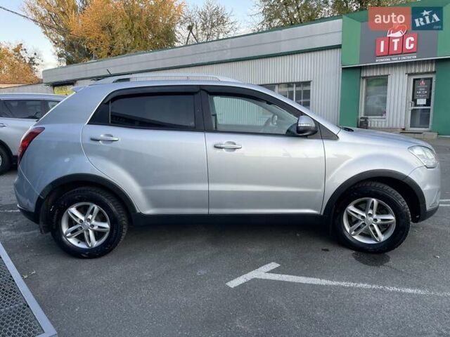 Cанг Йонг Korando 2012 у Києві на Automoto.ua Сірий Cанг Йонг Korando, об'ємом двигуна 2 л та пробігом 235 тис. км за 7990 $, фото 3 на Automoto.ua