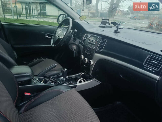 Серый Cанг Йонг Корандо, объемом двигателя 2 л и пробегом 144 тыс. км за 8000 $, фото 18 на Automoto.ua