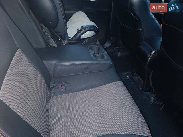 Серый Cанг Йонг Корандо, объемом двигателя 2 л и пробегом 144 тыс. км за 8000 $, фото 22 на Automoto.ua