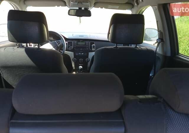 Серый Cанг Йонг Корандо, объемом двигателя 2 л и пробегом 161 тыс. км за 5500 $, фото 2 на Automoto.ua