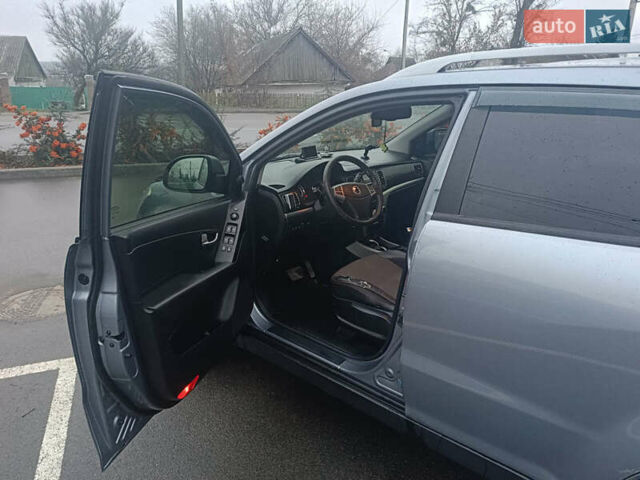 Серый Cанг Йонг Корандо, объемом двигателя 2 л и пробегом 144 тыс. км за 8000 $, фото 7 на Automoto.ua