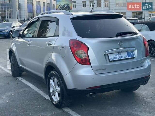 Cанг Йонг Korando 2012 у Києві на Automoto.ua Сірий Cанг Йонг Korando, об'ємом двигуна 2 л та пробігом 235 тис. км за 7990 $, фото 5 на Automoto.ua
