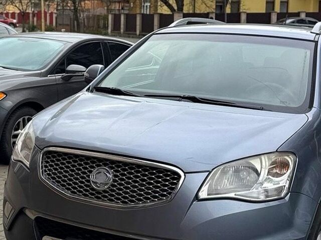 Cанг Йонг Korando 2012 у Ужгороді на Automoto.ua Сірий Cанг Йонг Korando, об'ємом двигуна 2 л та пробігом 162 тис. км за 9000 $, фото 4 на Automoto.ua