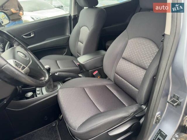 Сірий Cанг Йонг Korando, об'ємом двигуна 2 л та пробігом 103 тис. км за 10740 $, фото 13 на Automoto.ua