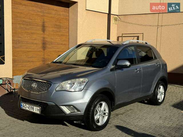 Серый Cанг Йонг Корандо, объемом двигателя 2 л и пробегом 163 тыс. км за 8000 $, фото 8 на Automoto.ua