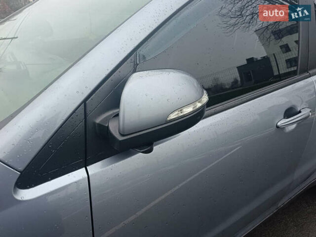 Серый Cанг Йонг Корандо, объемом двигателя 2 л и пробегом 144 тыс. км за 8000 $, фото 27 на Automoto.ua