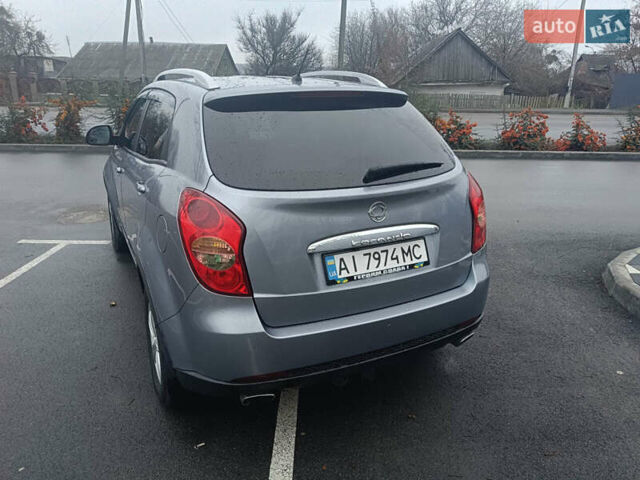 Серый Cанг Йонг Корандо, объемом двигателя 2 л и пробегом 144 тыс. км за 8000 $, фото 4 на Automoto.ua