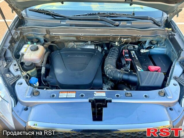 Серый Cанг Йонг Корандо, объемом двигателя 2 л и пробегом 134 тыс. км за 8999 $, фото 10 на Automoto.ua