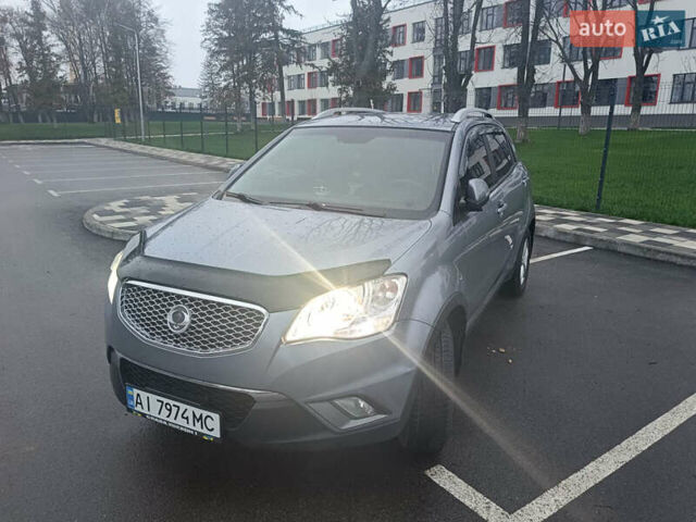 Серый Cанг Йонг Корандо, объемом двигателя 2 л и пробегом 144 тыс. км за 8000 $, фото 10 на Automoto.ua