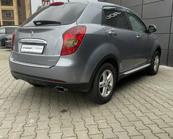 Серый Cанг Йонг Корандо, объемом двигателя 2 л и пробегом 182 тыс. км за 7900 $, фото 21 на Automoto.ua