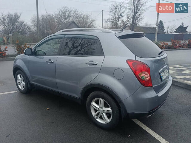 Серый Cанг Йонг Корандо, объемом двигателя 2 л и пробегом 144 тыс. км за 8000 $, фото 5 на Automoto.ua