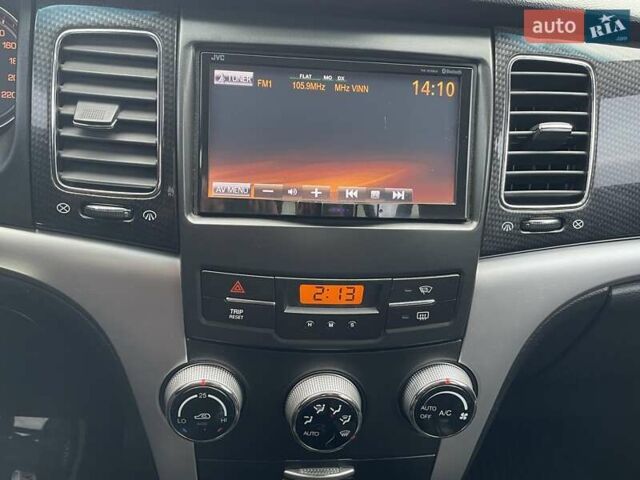 Серый Cанг Йонг Корандо, объемом двигателя 2 л и пробегом 235 тыс. км за 9500 $, фото 10 на Automoto.ua