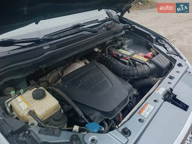 Серый Cанг Йонг Корандо, объемом двигателя 2 л и пробегом 144 тыс. км за 8000 $, фото 29 на Automoto.ua