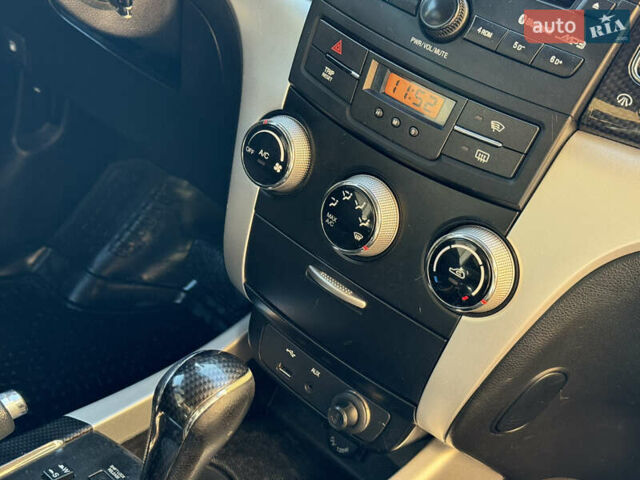 Серый Cанг Йонг Корандо, объемом двигателя 2 л и пробегом 163 тыс. км за 8000 $, фото 24 на Automoto.ua