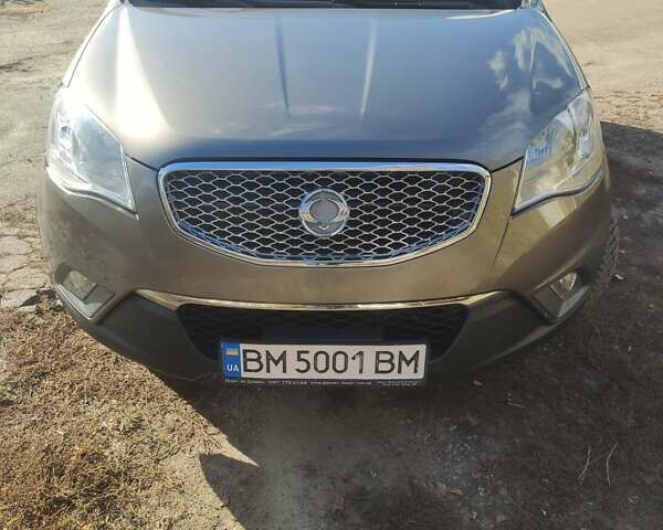Сірий Cанг Йонг Korando, об'ємом двигуна 2 л та пробігом 132 тис. км за 9000 $, фото 5 на Automoto.ua