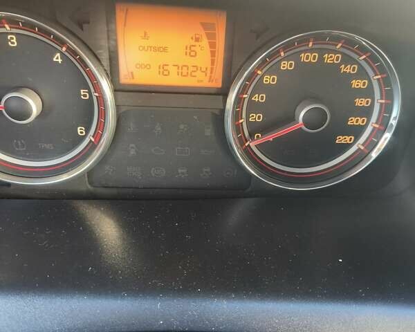 Сірий Cанг Йонг Korando, об'ємом двигуна 2 л та пробігом 165 тис. км за 10000 $, фото 22 на Automoto.ua