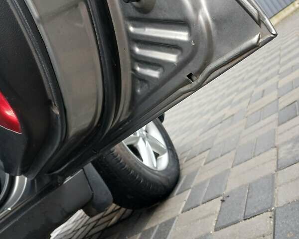 Серый Cанг Йонг Корандо, объемом двигателя 2 л и пробегом 204 тыс. км за 8200 $, фото 19 на Automoto.ua