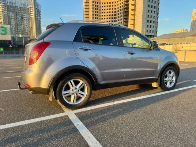 Серый Cанг Йонг Корандо, объемом двигателя 2 л и пробегом 134 тыс. км за 8900 $, фото 1 на Automoto.ua