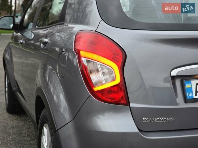 Серый Cанг Йонг Корандо, объемом двигателя 2 л и пробегом 99 тыс. км за 9500 $, фото 19 на Automoto.ua