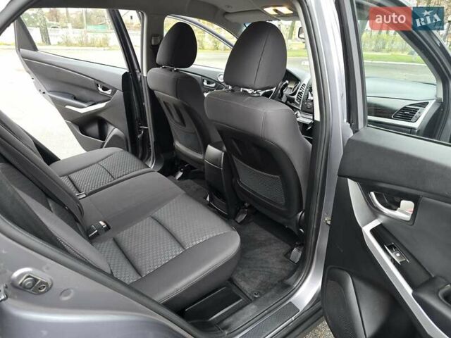 Серый Cанг Йонг Корандо, объемом двигателя 2 л и пробегом 99 тыс. км за 9500 $, фото 36 на Automoto.ua